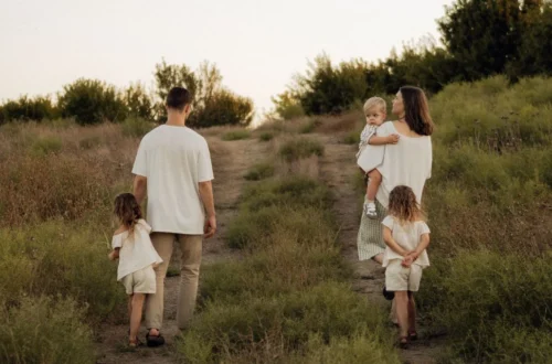 Belles-mères, beaux-pères : pourquoi leur expérience de la famille recomposée est si différente