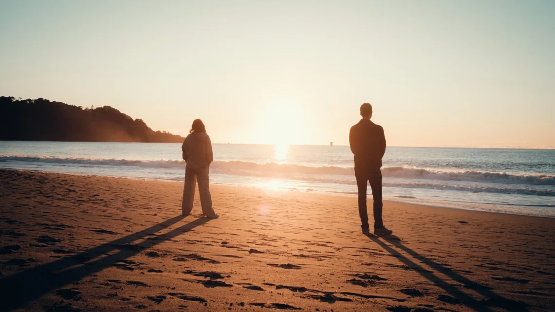 Pourquoi le silence et l’évitement tuent les couples à petit feu